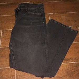 NWOT Kut From The Kloth Catherine boyfriend